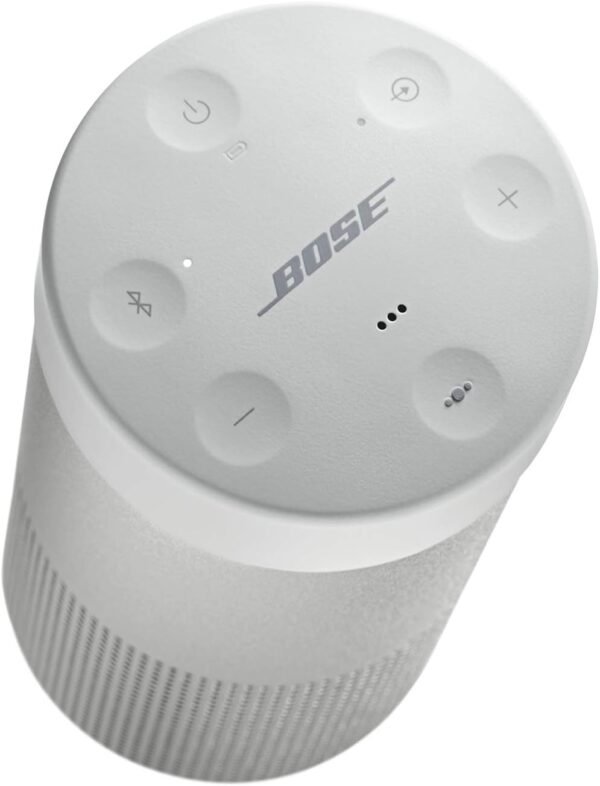 Bose SoundLink Revolve II Tragbarer Lautsprecher mit kraftvollem 360 Grad Klang und IP55 Schutz